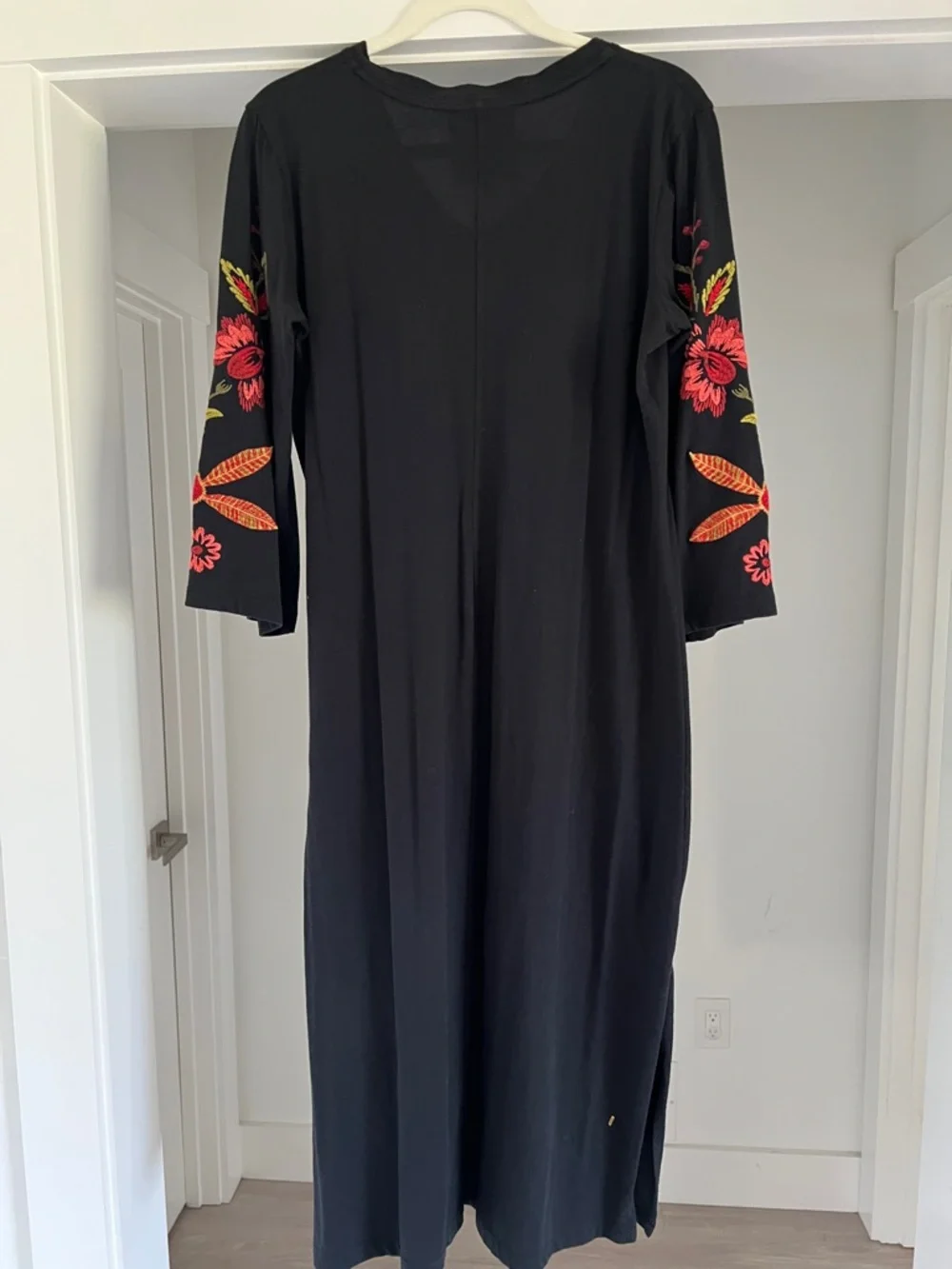 Johnny Was embroidered dress size S/M - Picture 4 of 6